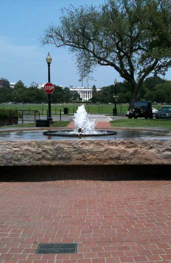 Enid-Haupt-Fountains